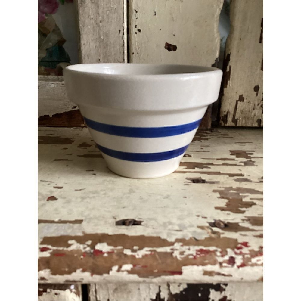 Roseville USA 6” Striped Mixing Bowl Farmhouse